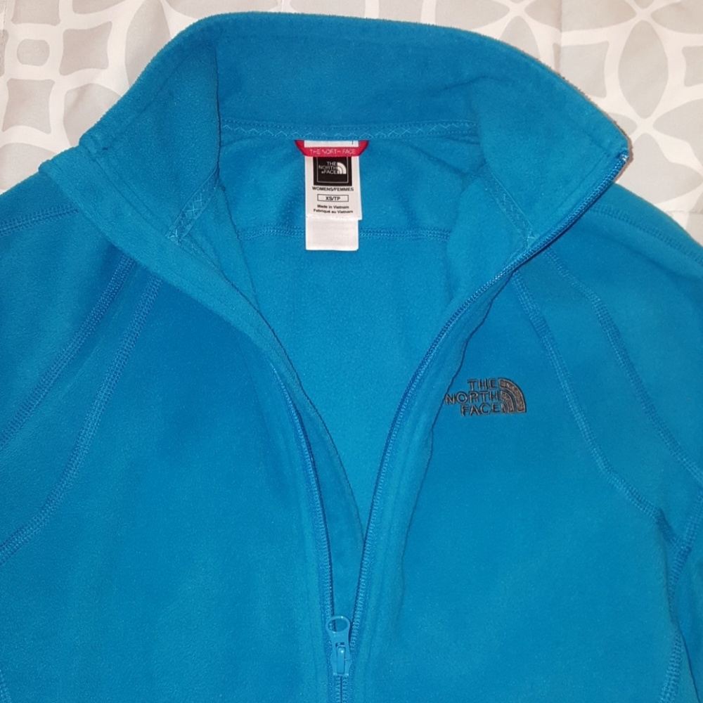 North Face  fleece jacket in EUC - Picture 6 of 8